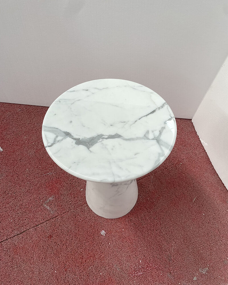 Bianco Statuario Venato Polished Tapered Base Side Table 3