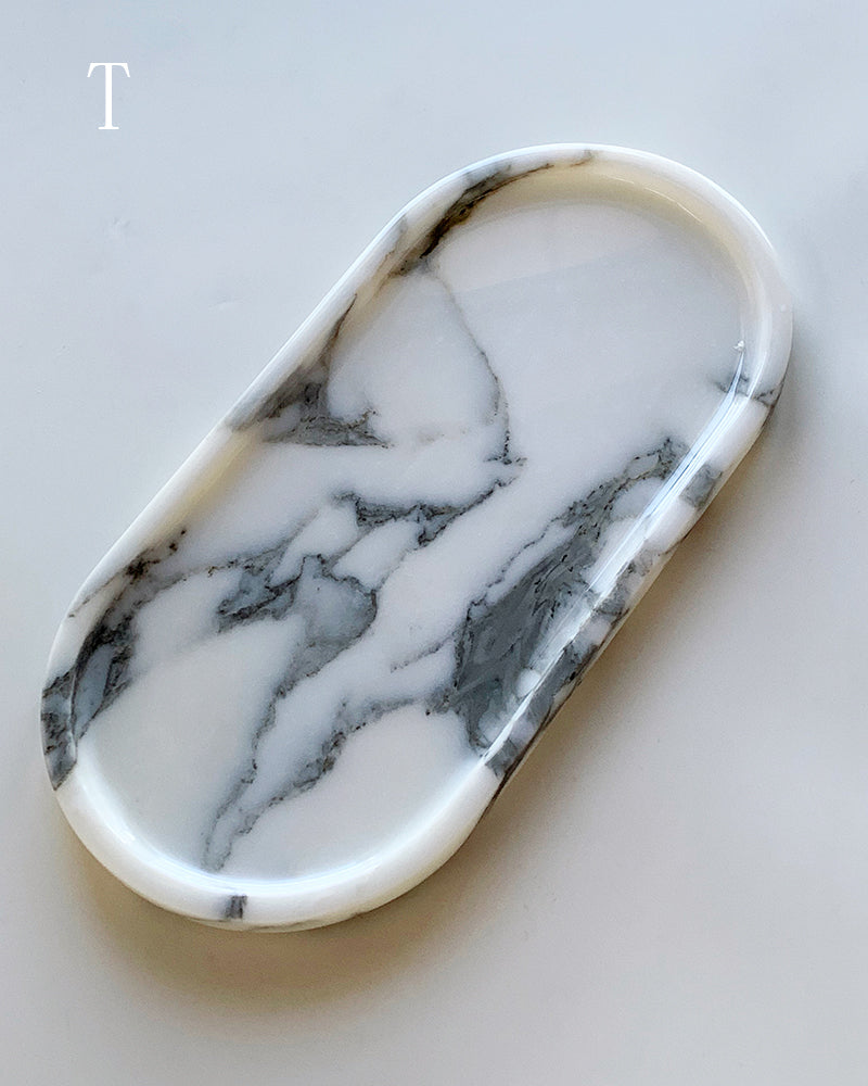 Bianco Statuario Venato Square Round Tray 18