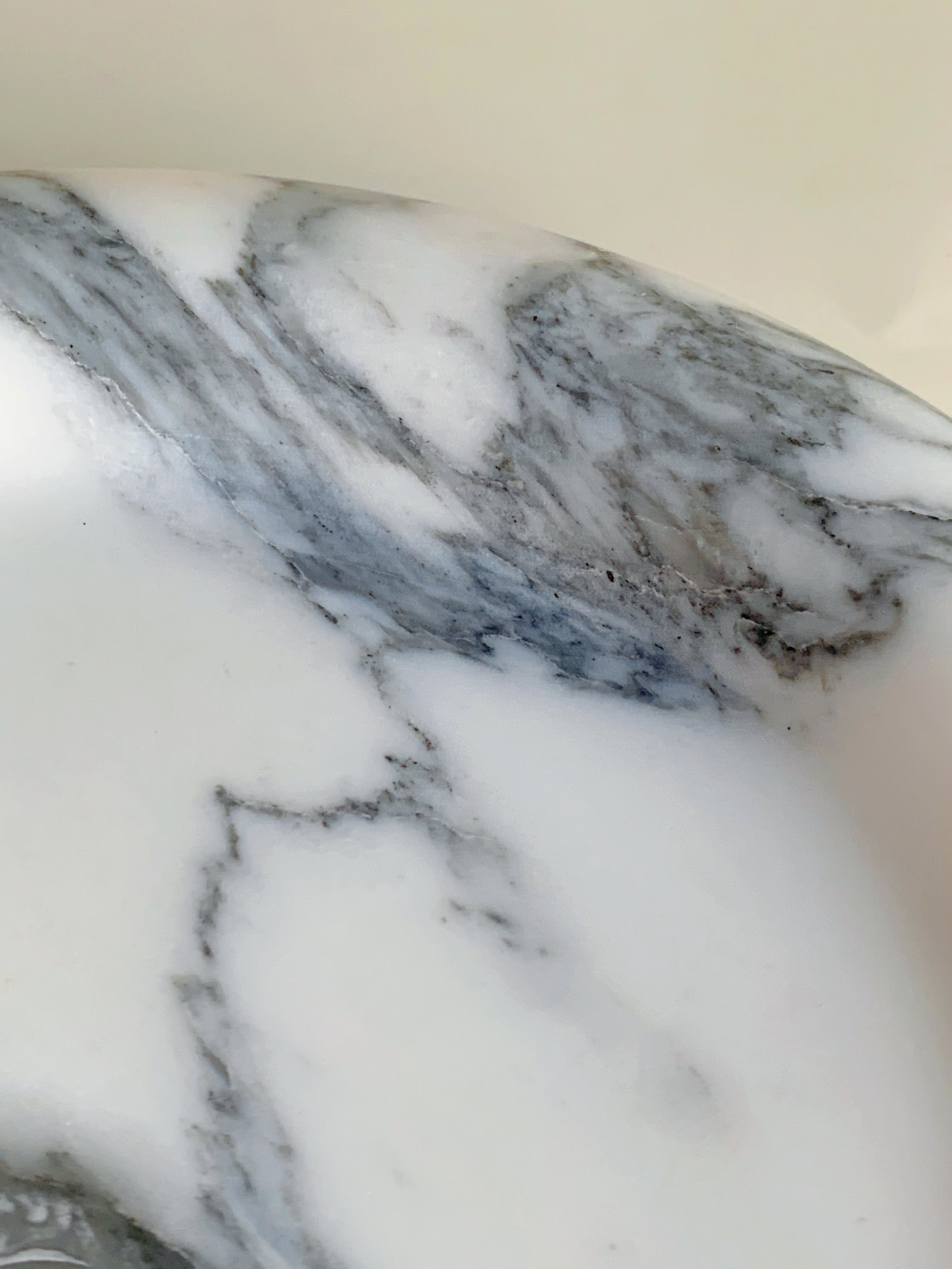 Natural Marble Arabescato Round Tray 3