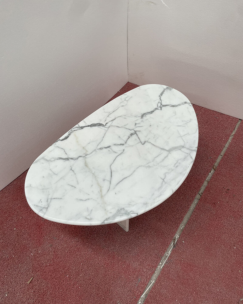 Bianco Statuario Venato Organic Egg Shape Polished Coffee Table 3