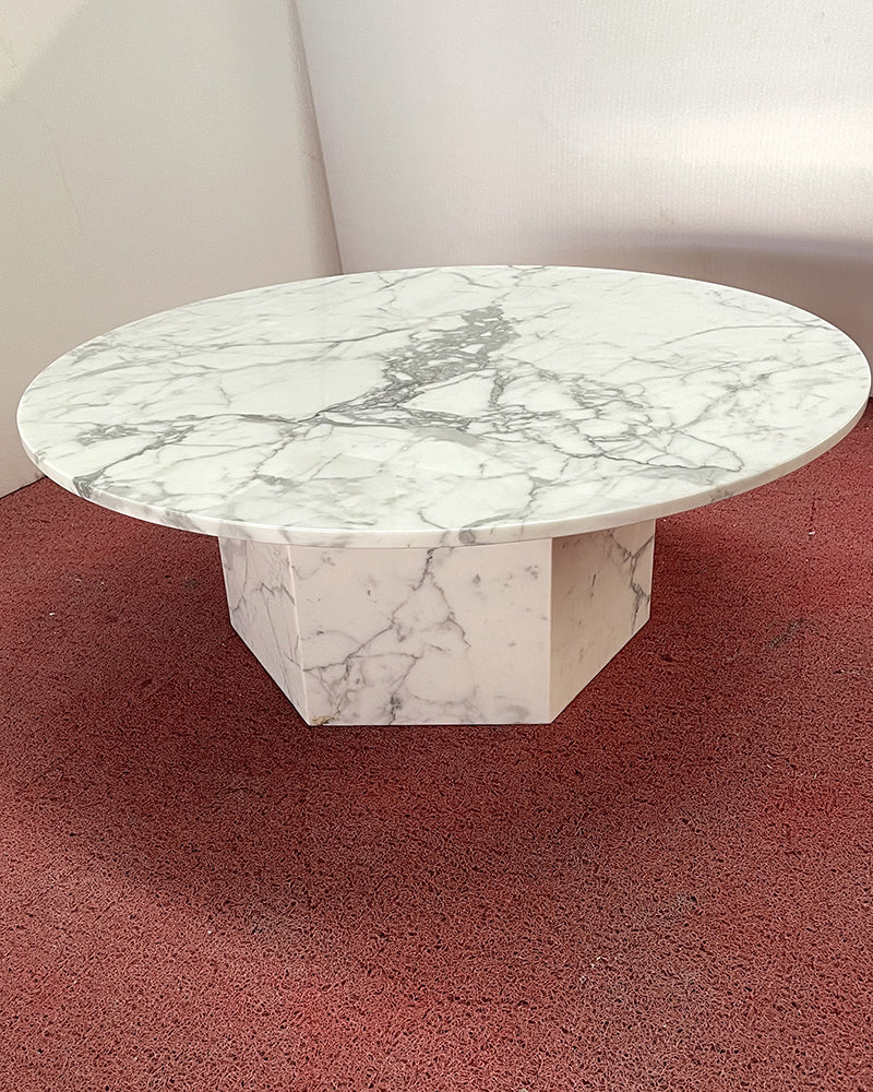 Bianco Statuario Venato Round Coffee Table 2