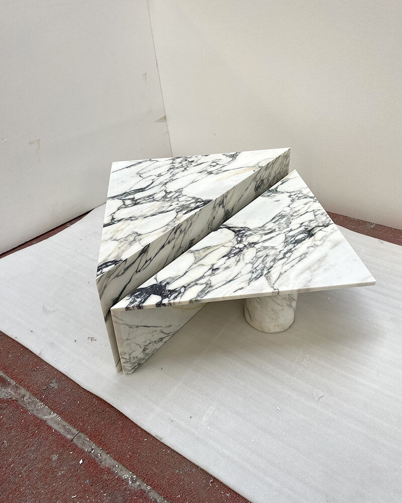 Natural Marble Calacatta Viola Triangle Coffee Table 2pcs 6