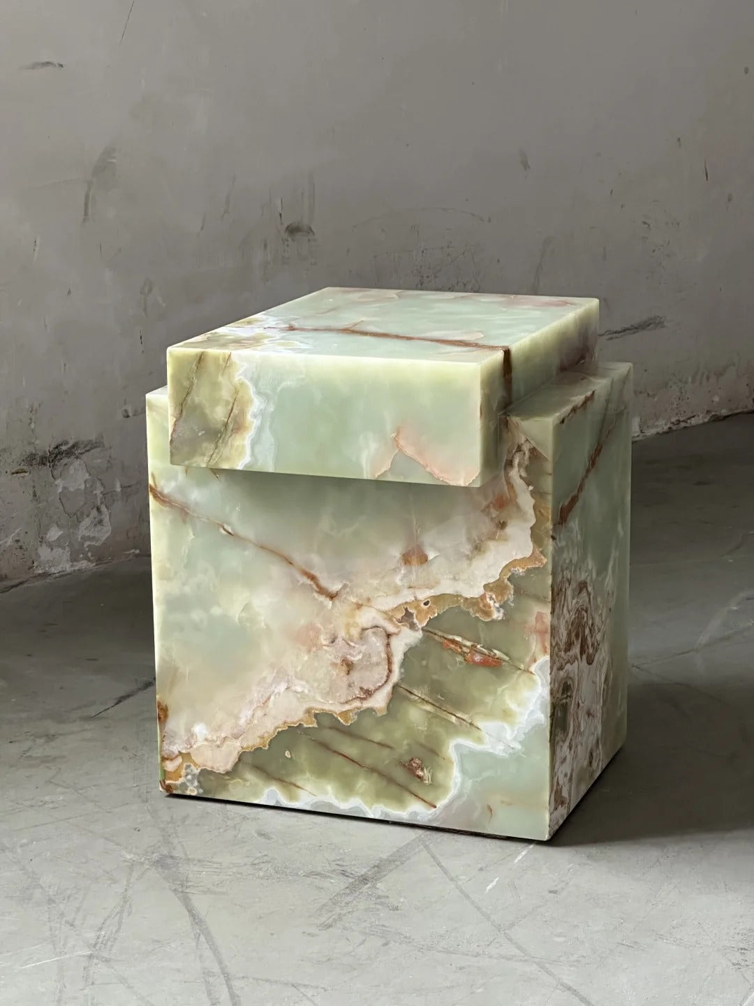Natural Marble Green Onyx Creative Side Table 2