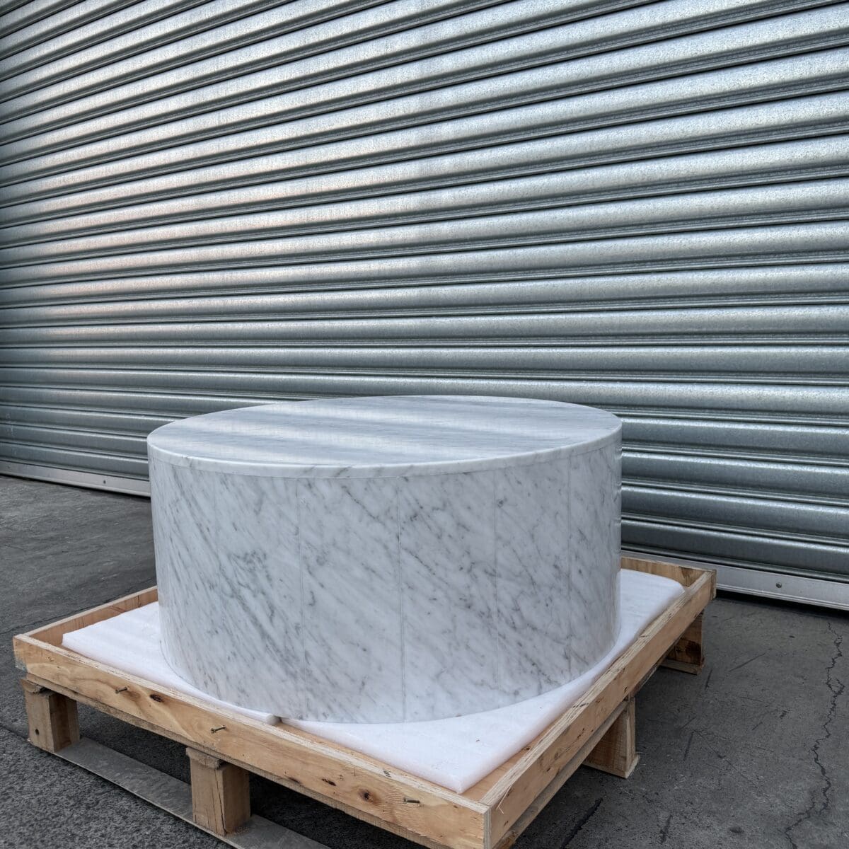 Rounded Coffee Table Carrara Marble 3