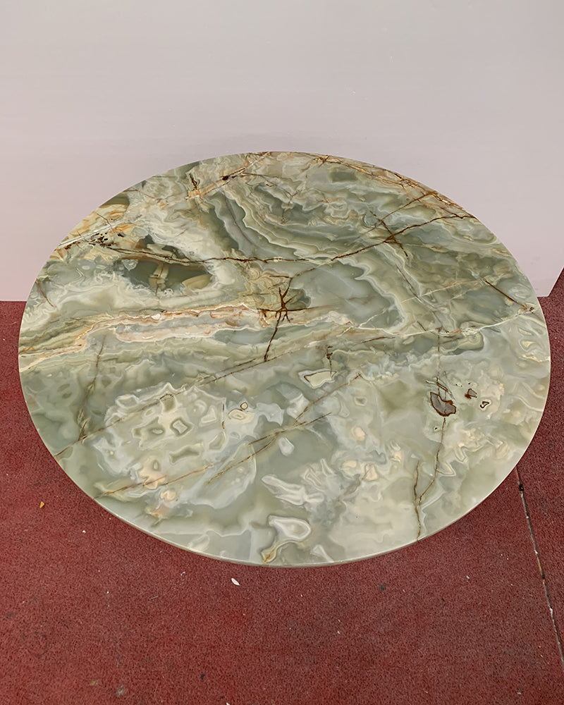 Natural Green Onyx Round Dining Table With Conical Base 7