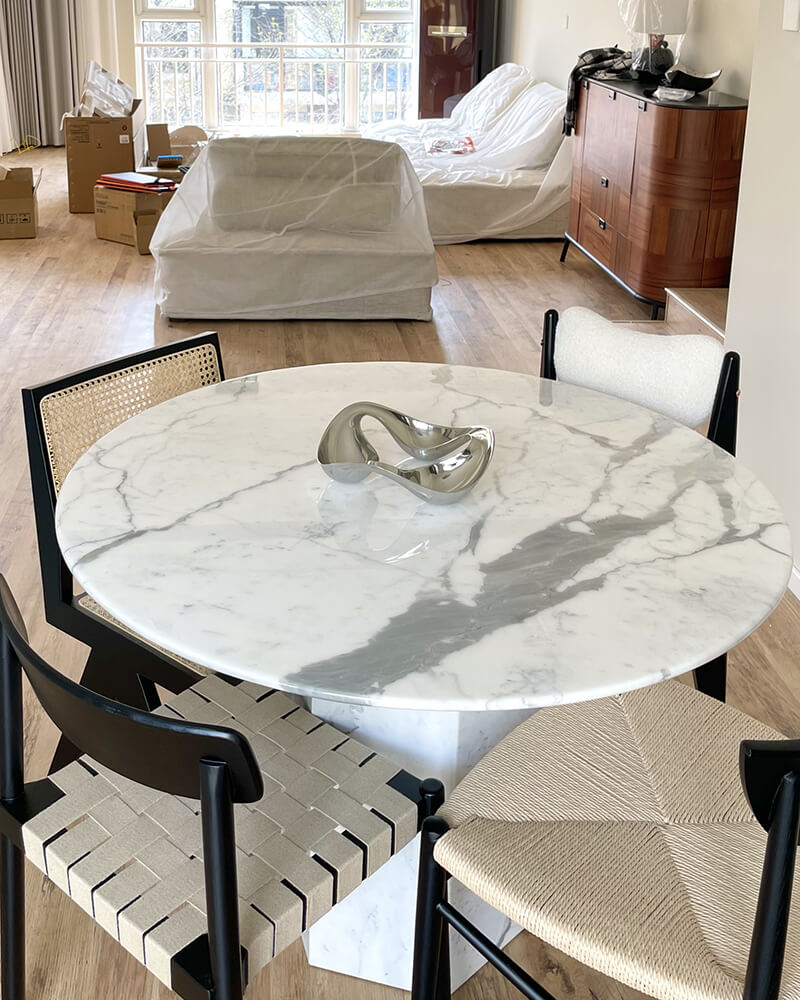Natural Marble Bianco Statuario Venato Round Dining Table 3